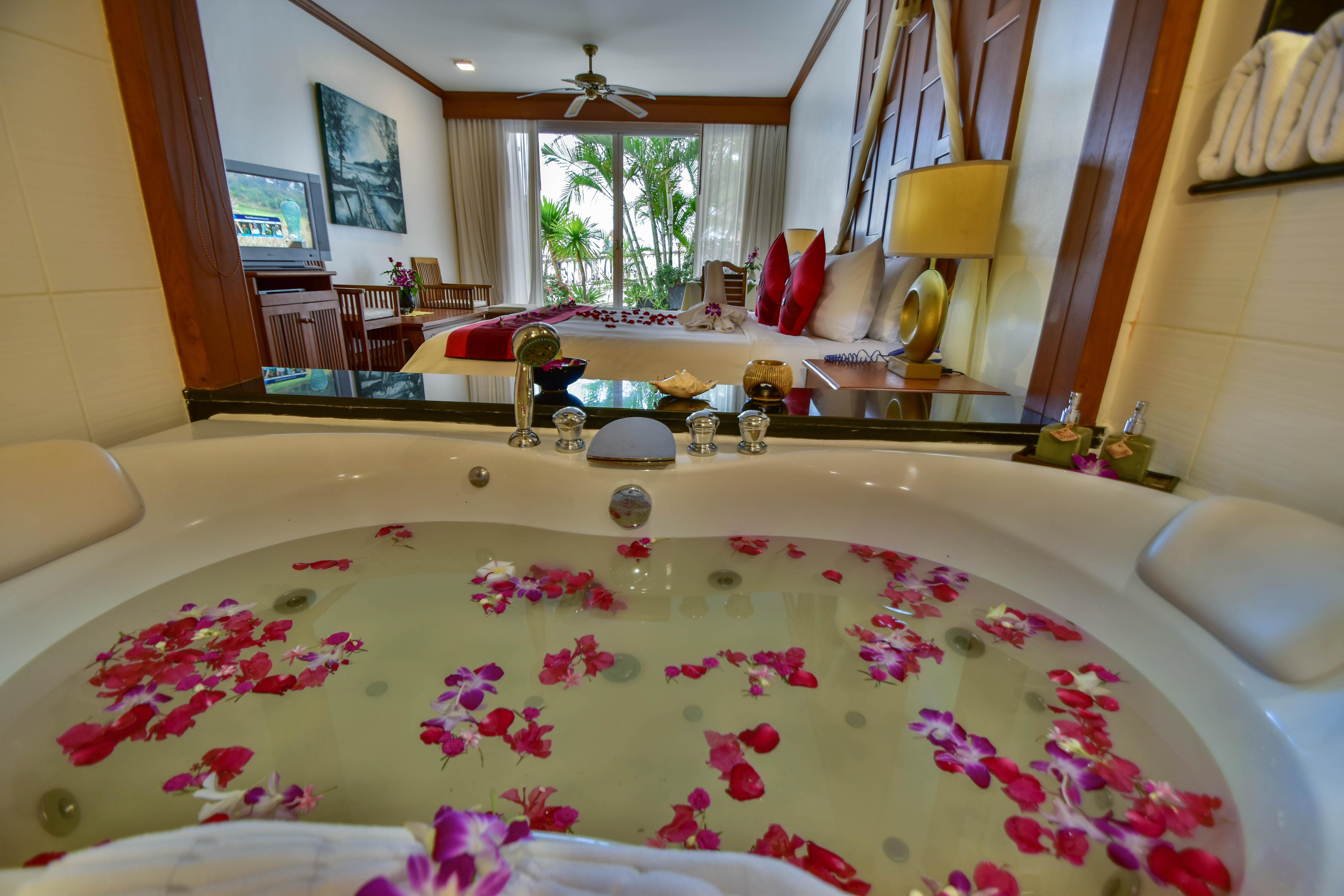 Layalina Hotel Kamala Beach Eksteriør billede