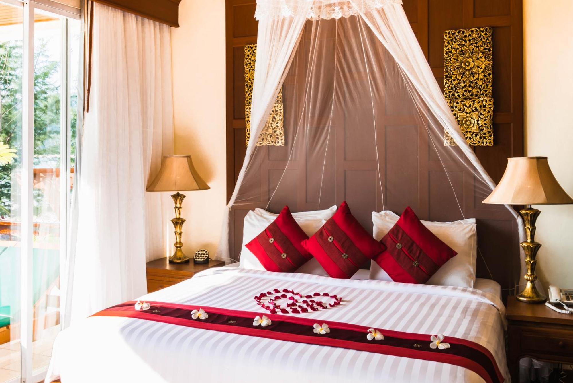 Layalina Hotel Kamala Beach Værelse billede